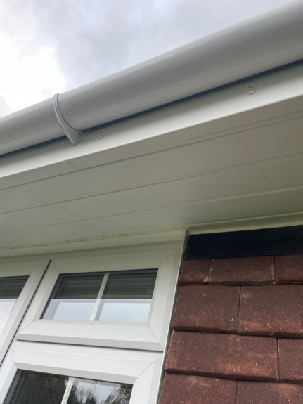 Gutter & Fascia Cleaning Farnham Gutter & Fascia Cleaning Farnham